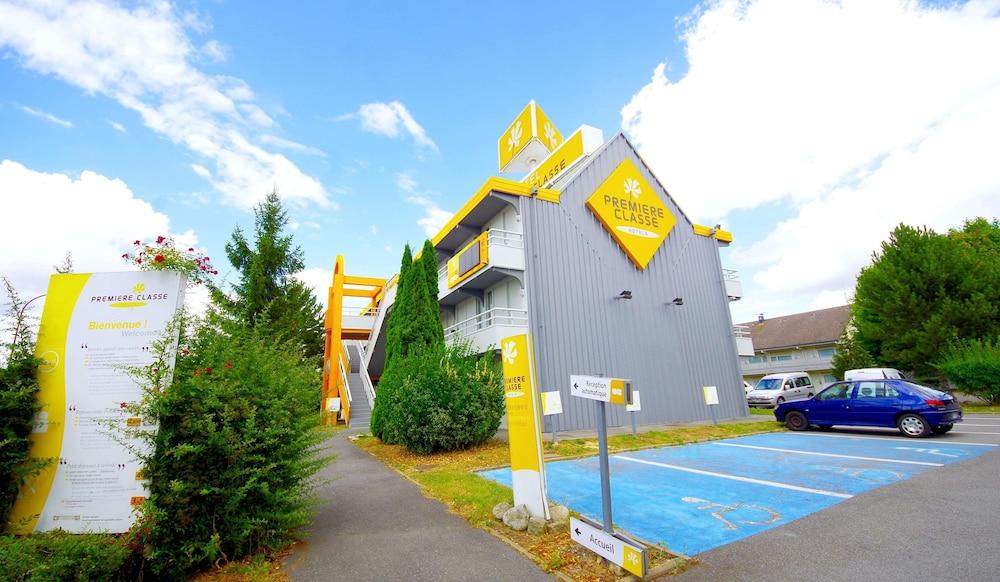 Premiere Classe St Quentin Saint-Quentin  Exteriér fotografie